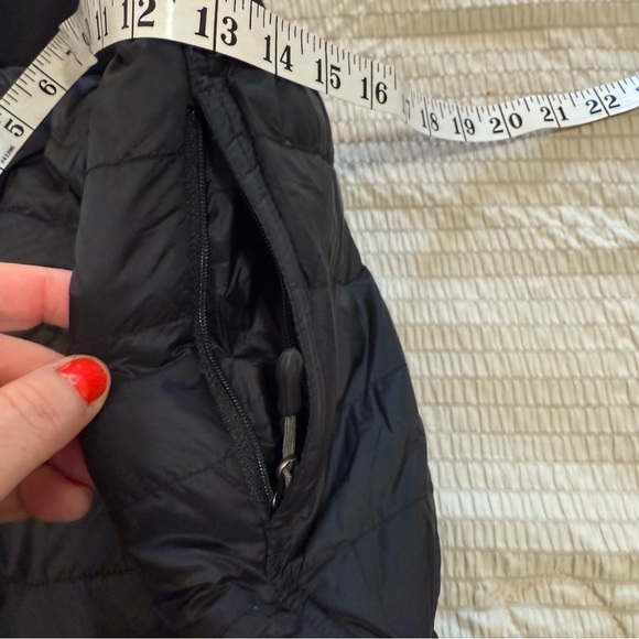 Black Quilted Down Puffer Ski MiniSkirt small - Picture 4 of 10